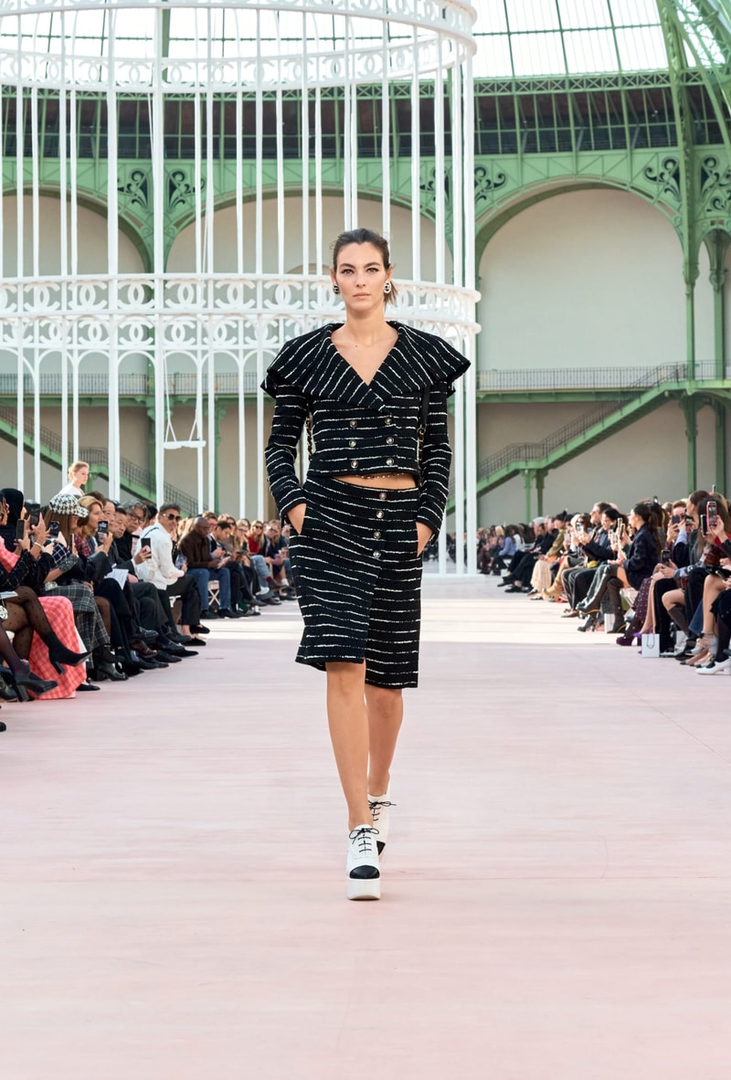 chanel 2025 spring summer grand palais paris fashion week looks