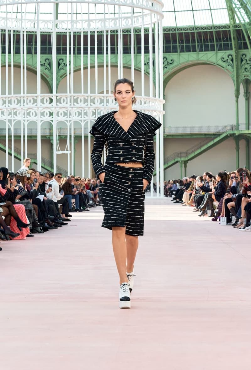 chanel 2025 spring summer grand palais paris fashion week looks