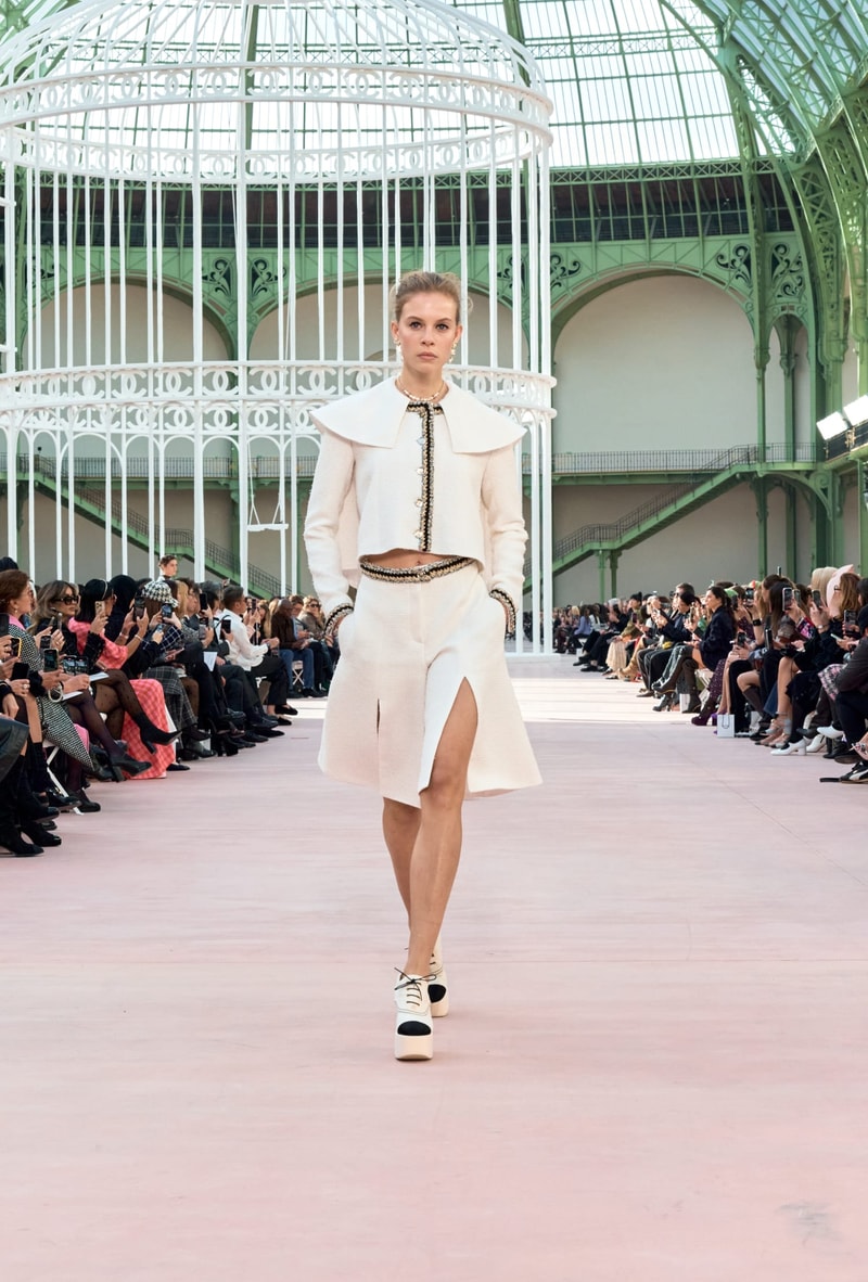 chanel 2025 spring summer grand palais paris fashion week looks