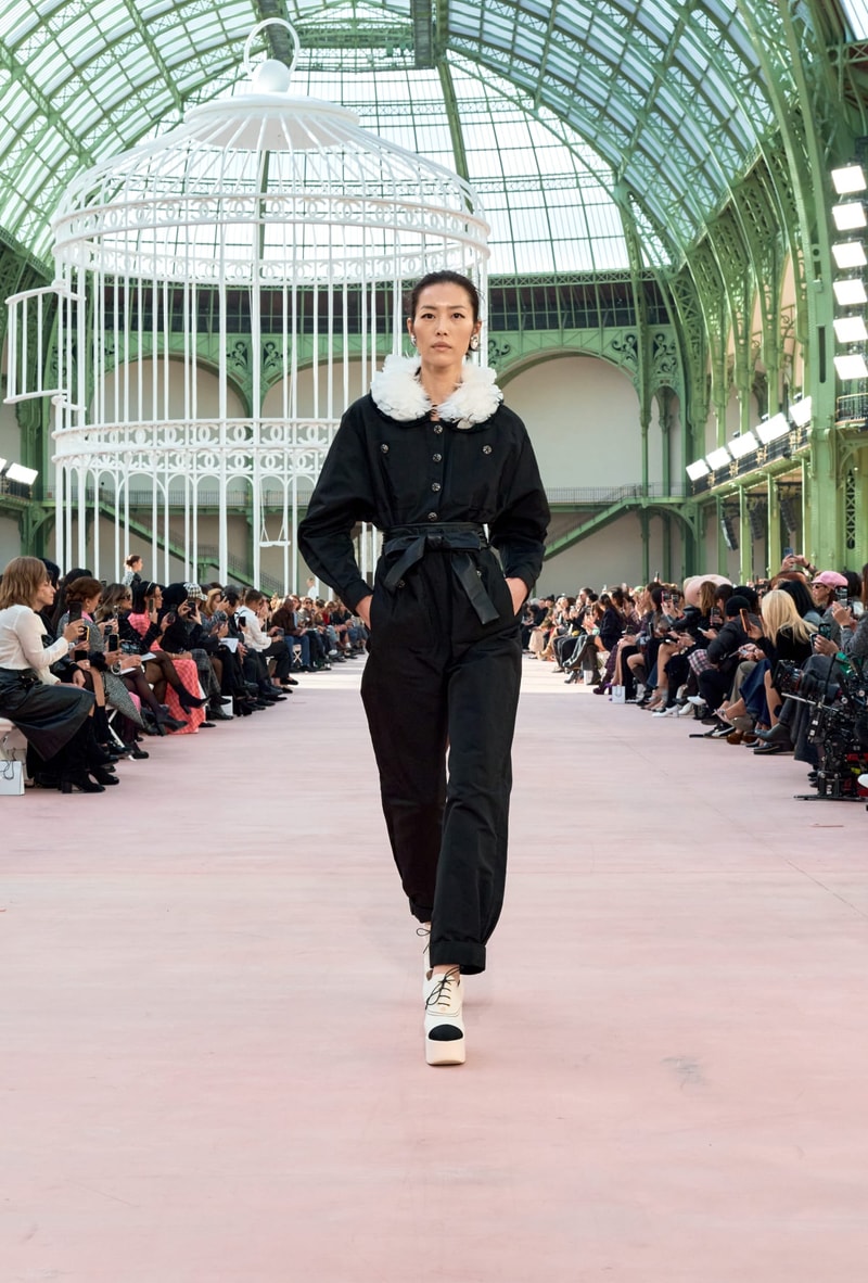 chanel 2025 spring summer grand palais paris fashion week looks