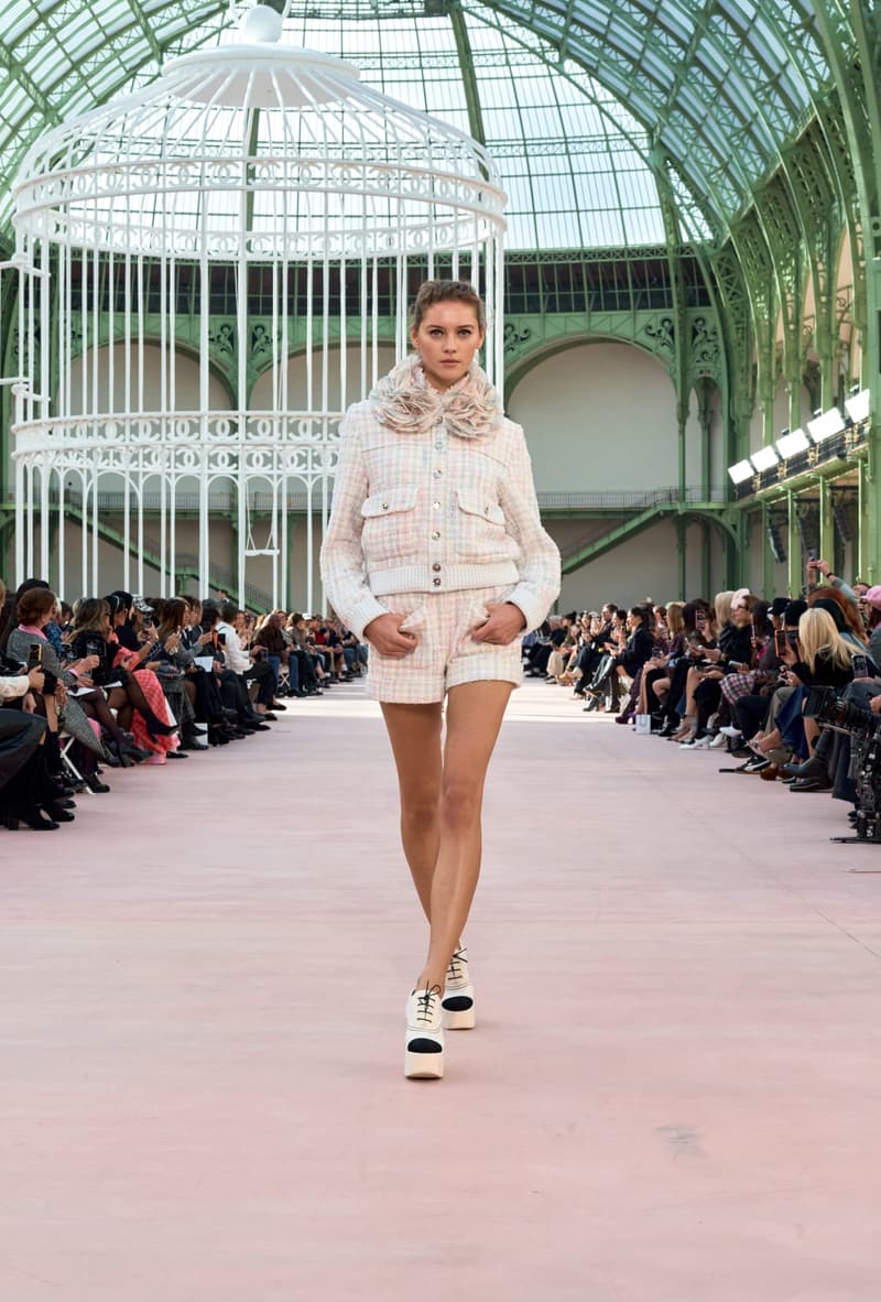 chanel 2025 spring summer grand palais paris fashion week looks