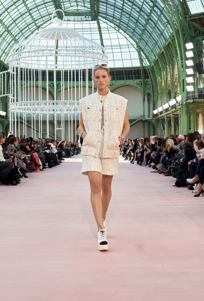 chanel 2025 spring summer grand palais paris fashion week looks