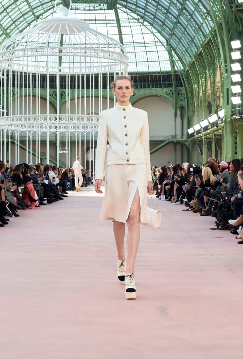 chanel 2025 spring summer grand palais paris fashion week looks