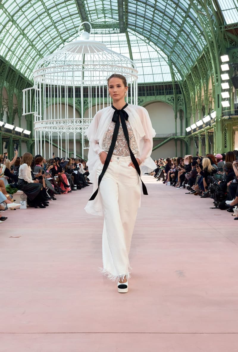 chanel 2025 spring summer grand palais paris fashion week looks