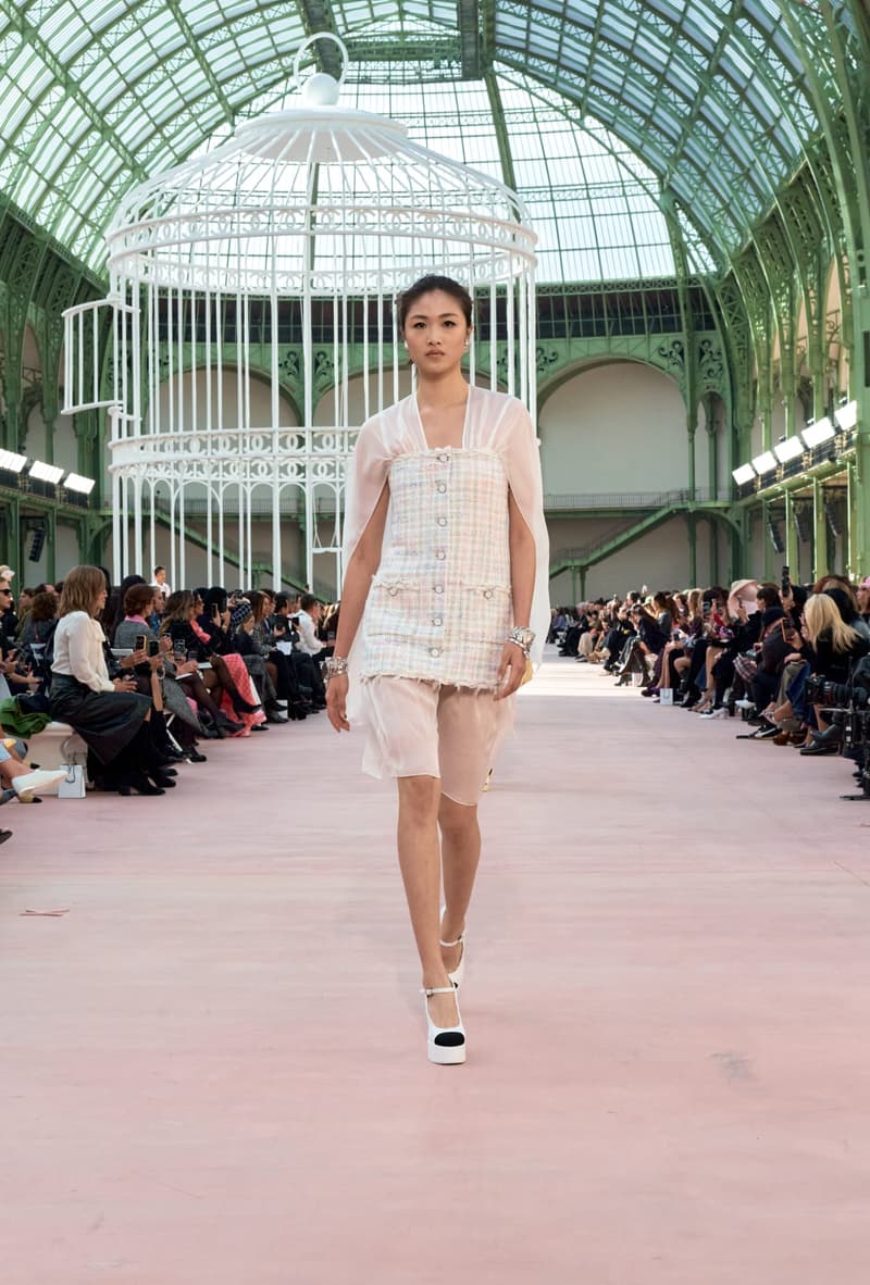 chanel 2025 spring summer grand palais paris fashion week looks