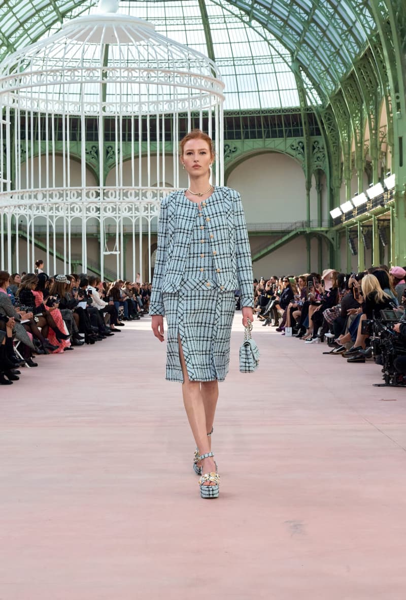 chanel 2025 spring summer grand palais paris fashion week looks