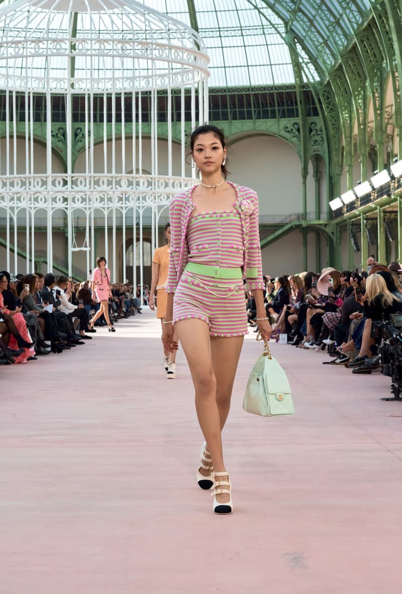 chanel 2025 spring summer grand palais paris fashion week looks