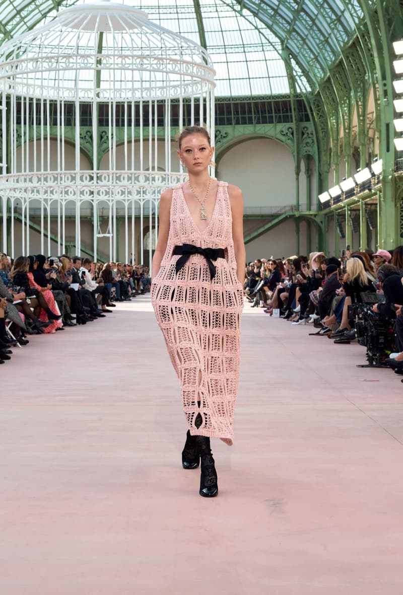 chanel 2025 spring summer grand palais paris fashion week looks