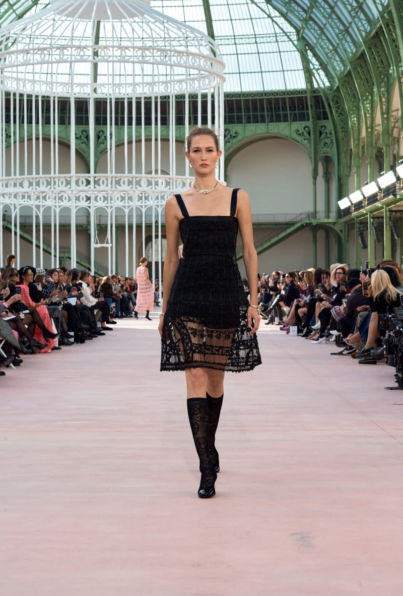 chanel 2025 spring summer grand palais paris fashion week looks