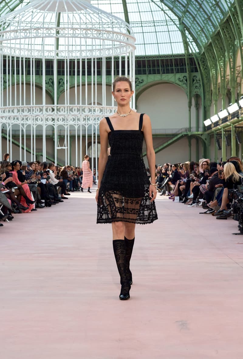 chanel 2025 spring summer grand palais paris fashion week looks