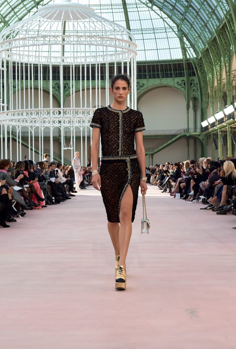 chanel 2025 spring summer grand palais paris fashion week looks