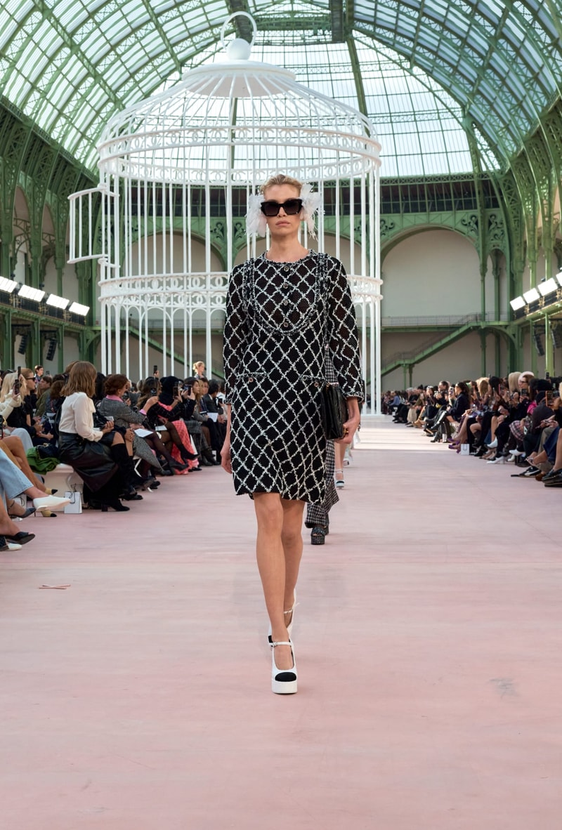 chanel 2025 spring summer grand palais paris fashion week looks