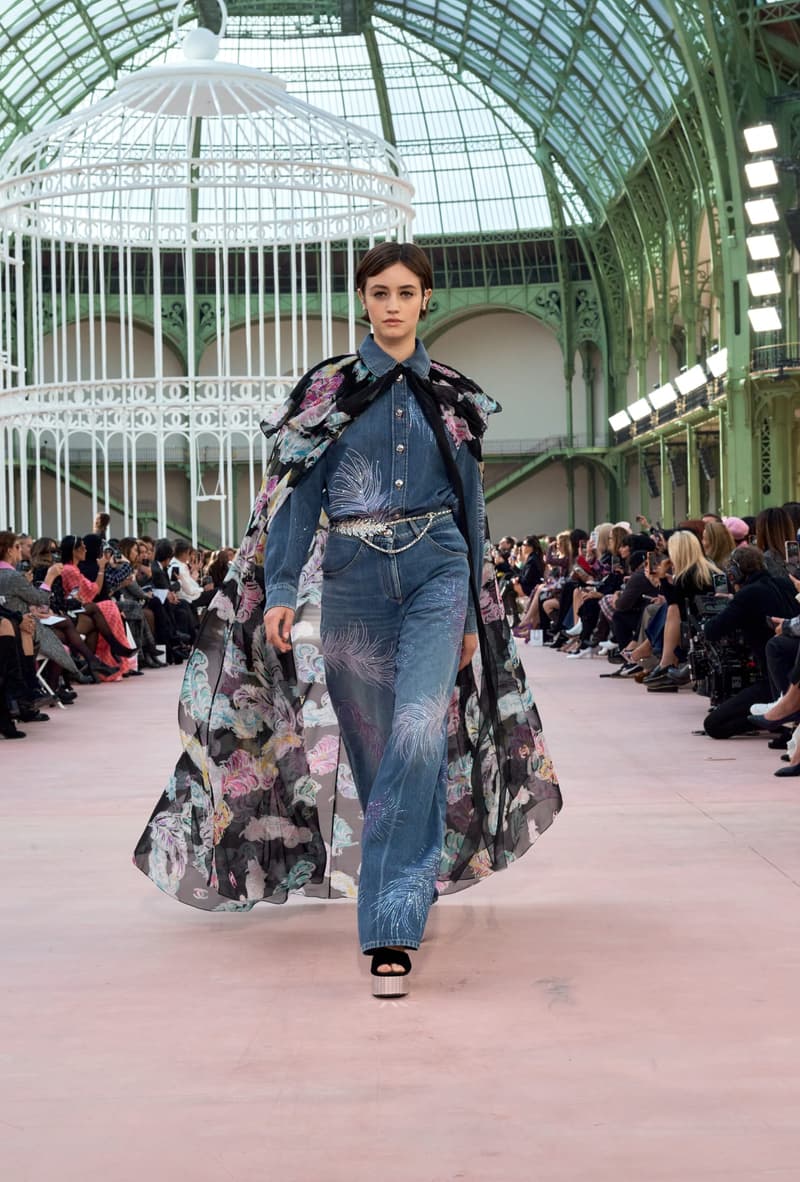 chanel 2025 spring summer grand palais paris fashion week looks