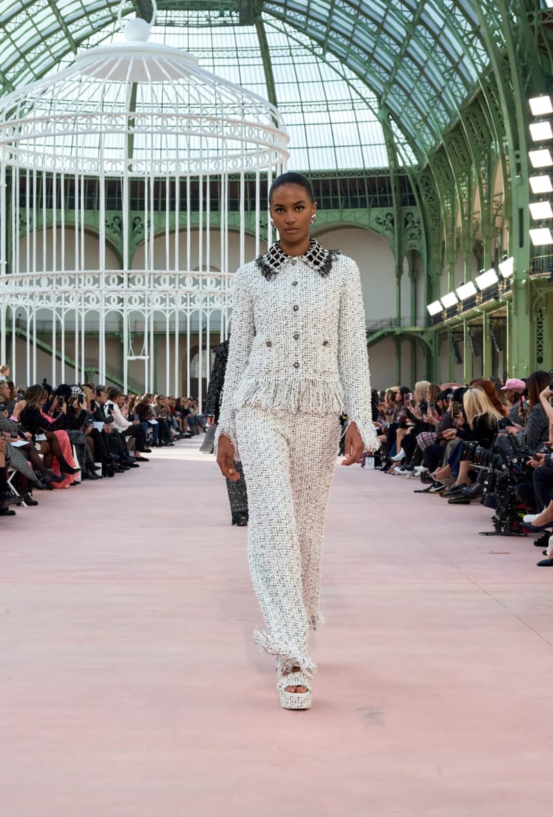 chanel 2025 spring summer grand palais paris fashion week looks