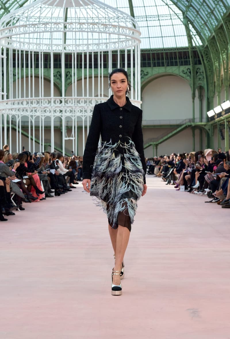 chanel 2025 spring summer grand palais paris fashion week looks