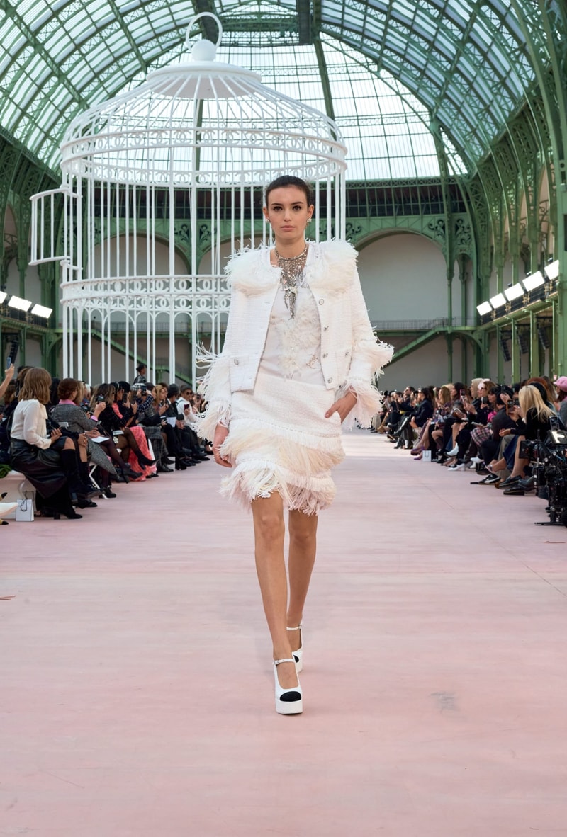 chanel 2025 spring summer grand palais paris fashion week looks