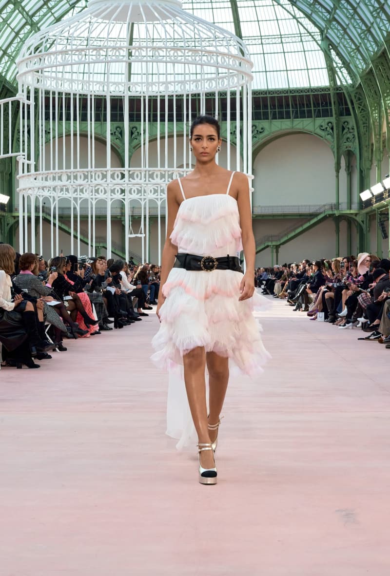chanel 2025 spring summer grand palais paris fashion week looks