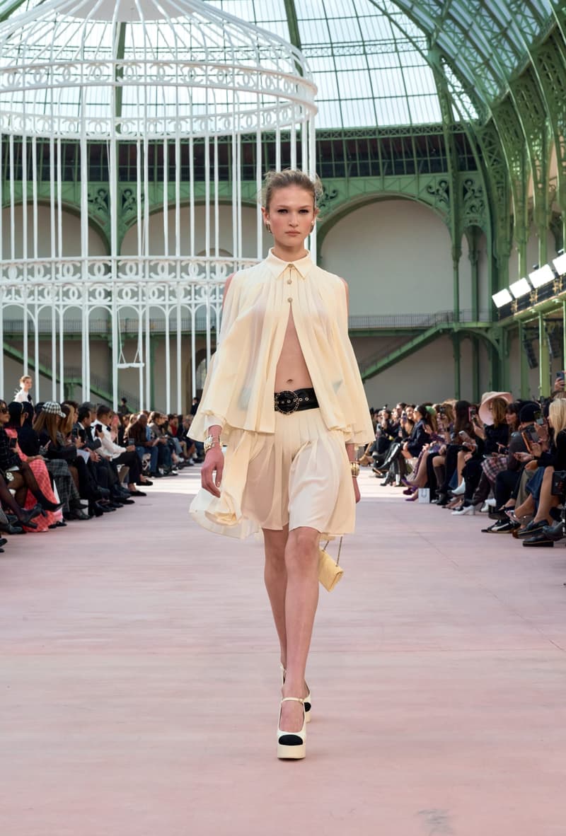 chanel 2025 spring summer grand palais paris fashion week looks