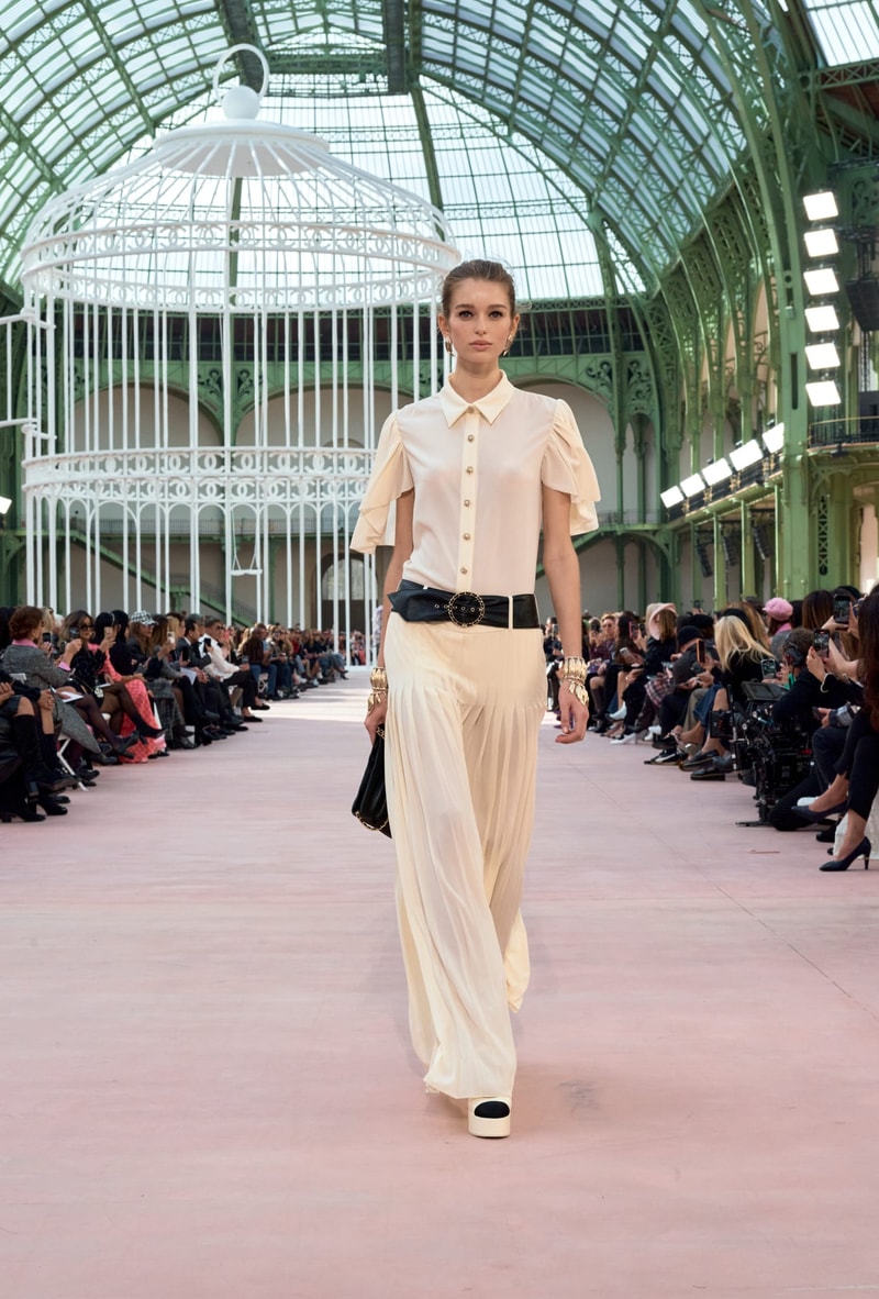 chanel 2025 spring summer grand palais paris fashion week looks