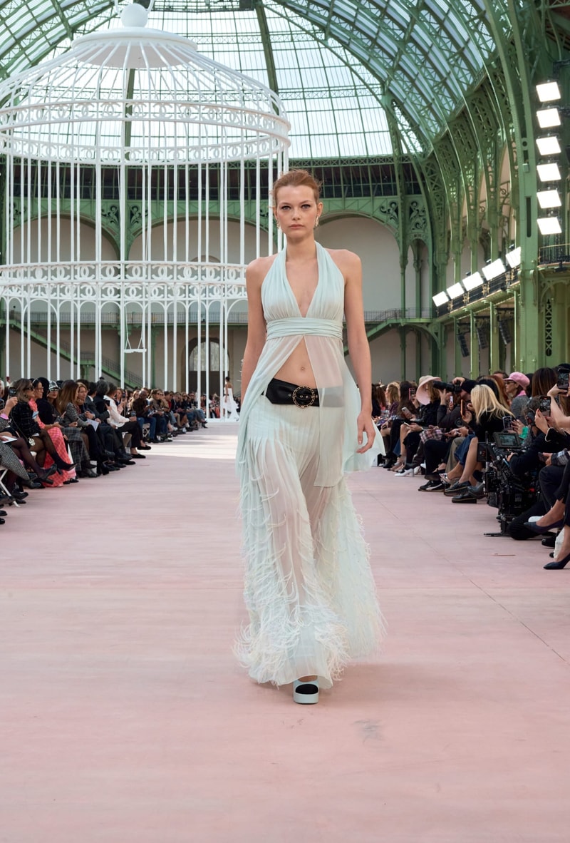 chanel 2025 spring summer grand palais paris fashion week looks