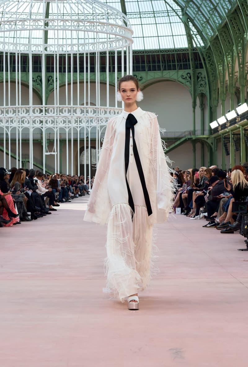 chanel 2025 spring summer grand palais paris fashion week looks