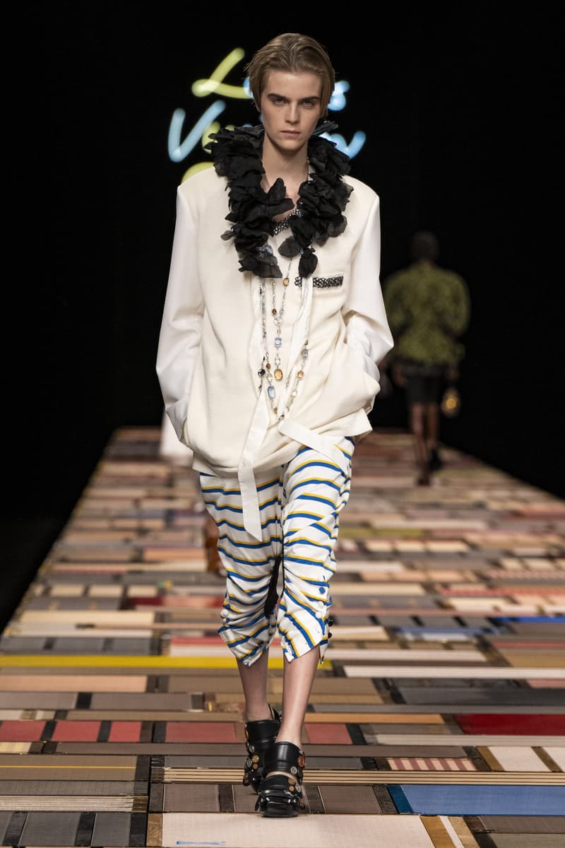 Louis Vuitton 2025ss fahion show