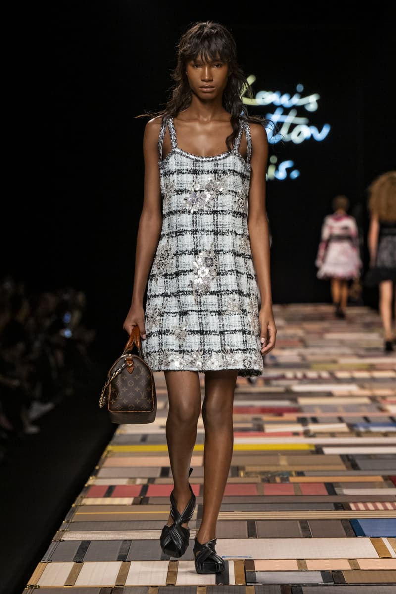 Louis Vuitton 2025ss fahion show