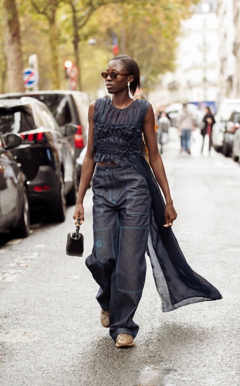 PFW Street Style 2024 Paris Fashion Week streetsnaps