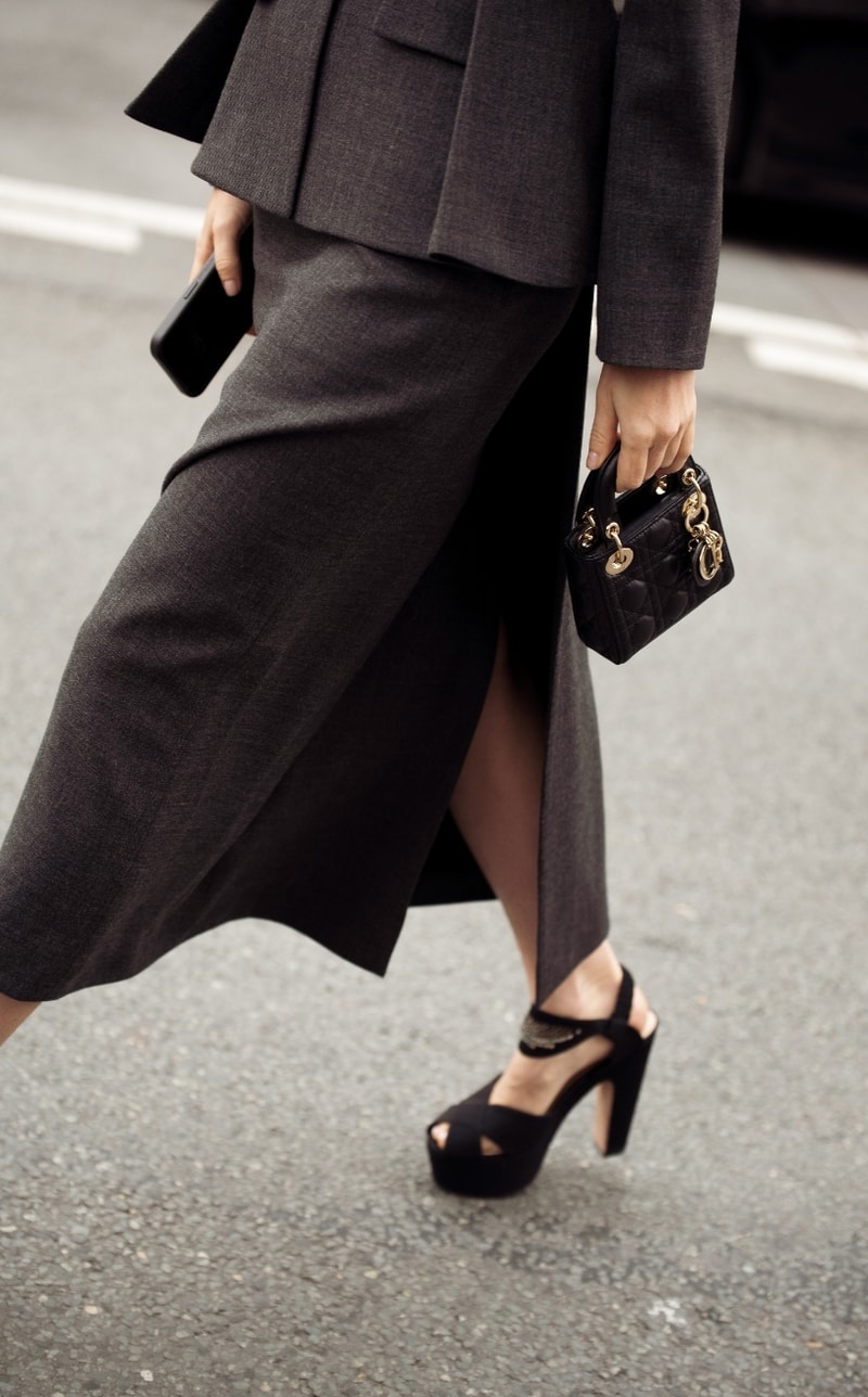 PFW Street Style 2024 Paris Fashion Week streetsnaps