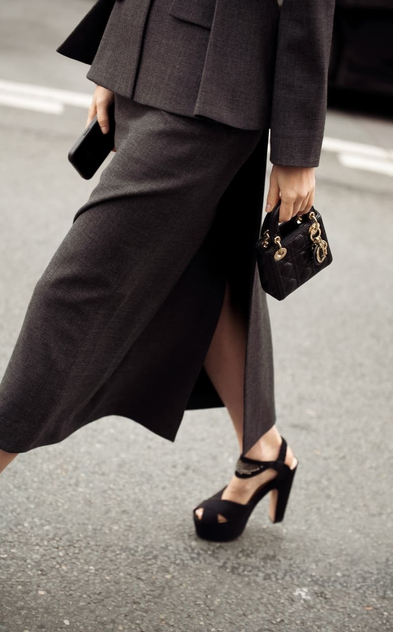 PFW Street Style 2024 Paris Fashion Week streetsnaps