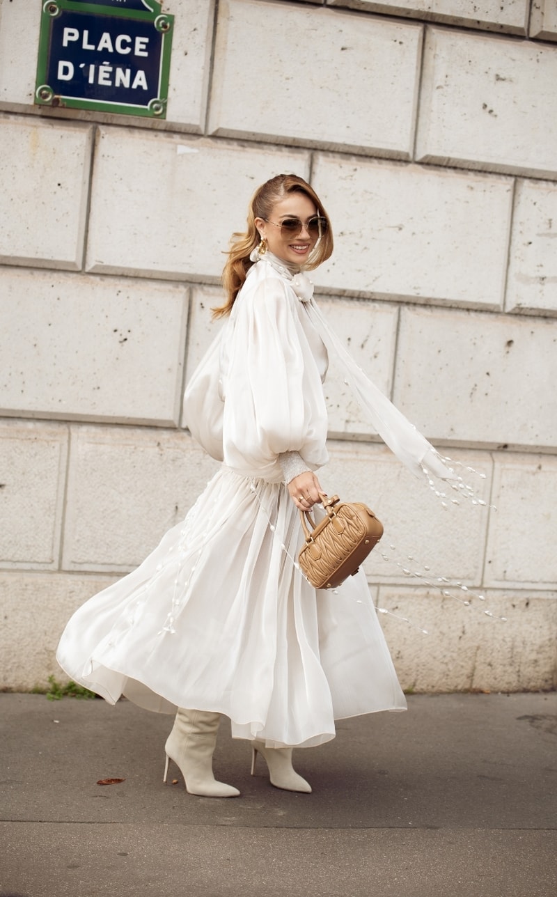 PFW Street Style 2024 Paris Fashion Week streetsnaps