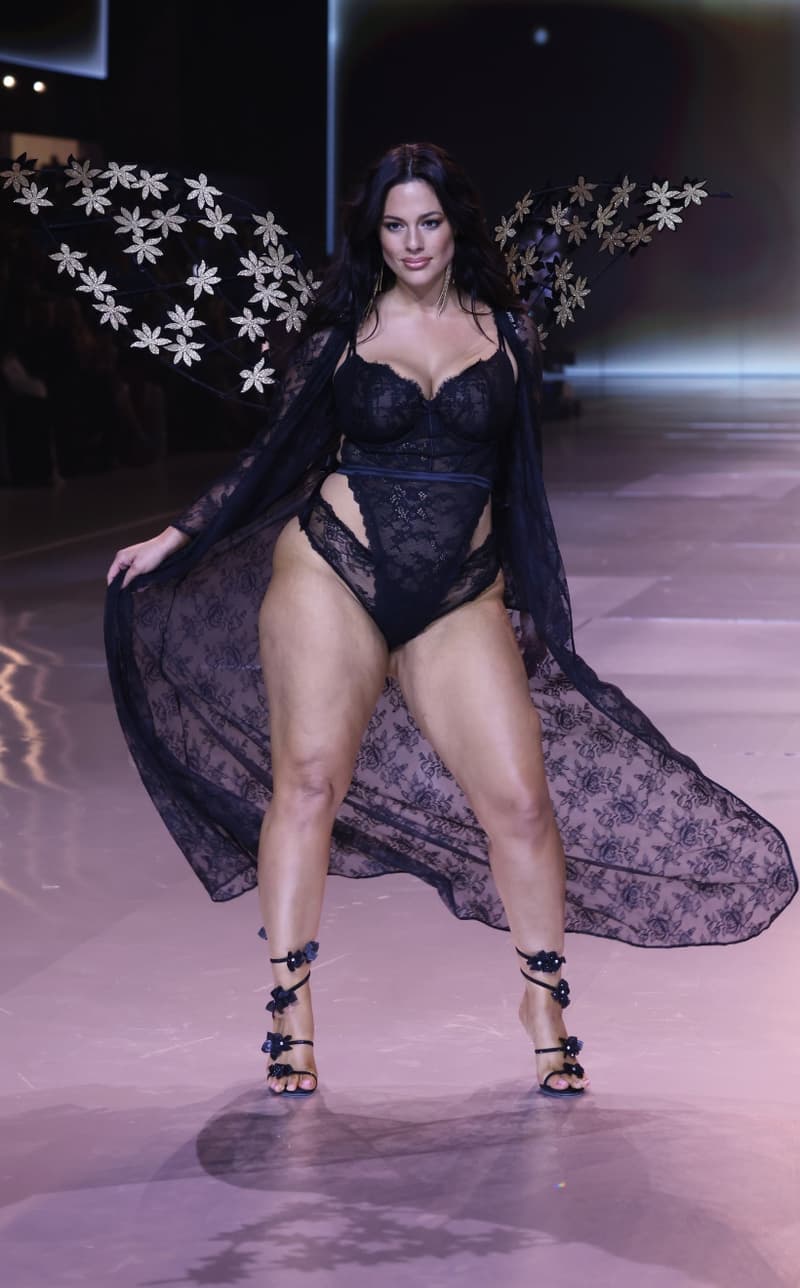 Victorias Secret Fashion Show 2024 Lisa Cher