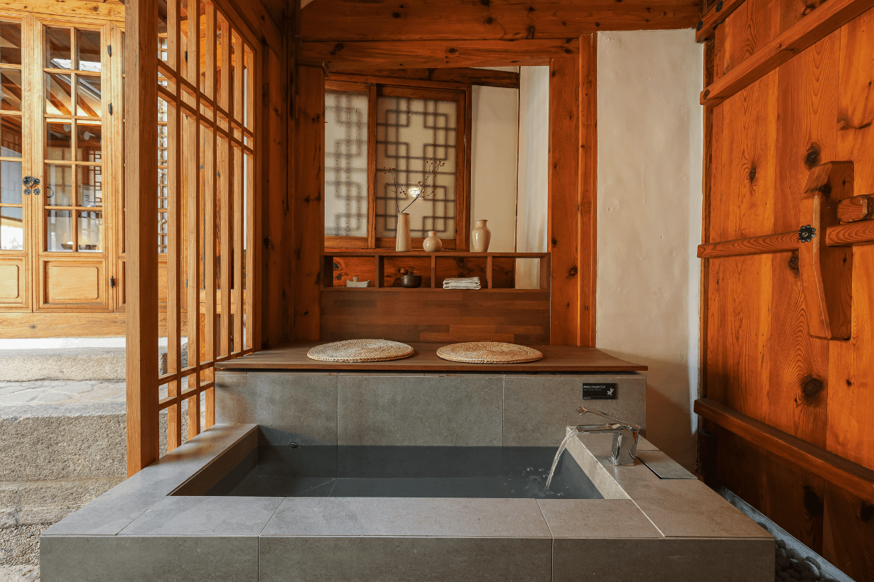 Booking Korea Hanok village hotel 5