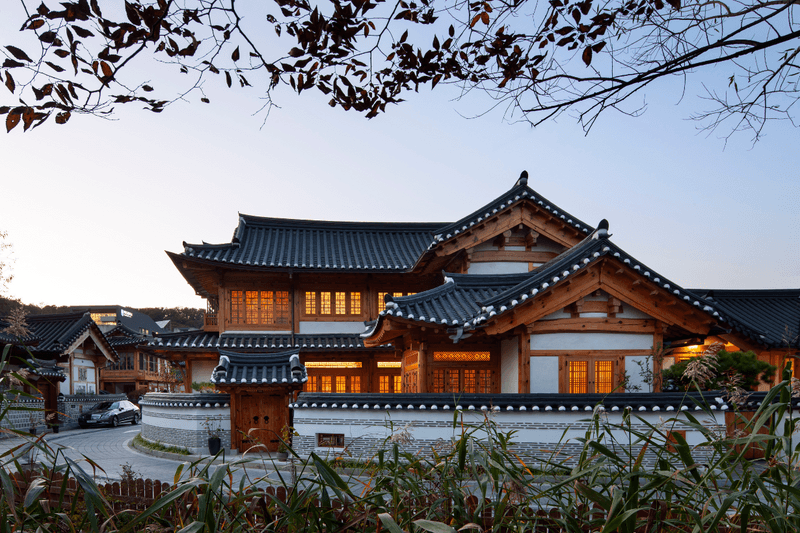 Booking Korea Hanok village hotel 5