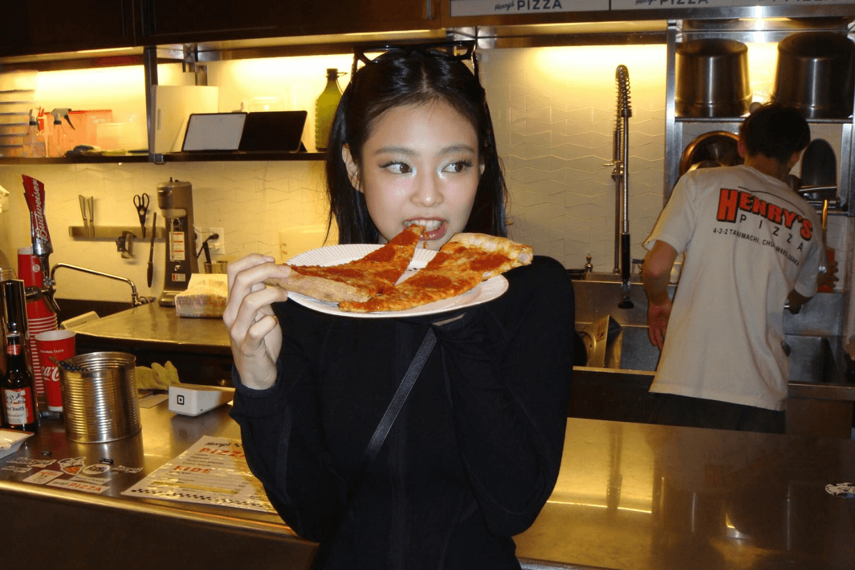 Jennie、Rose Henrys PIZZA Japan hot spot OSAKA