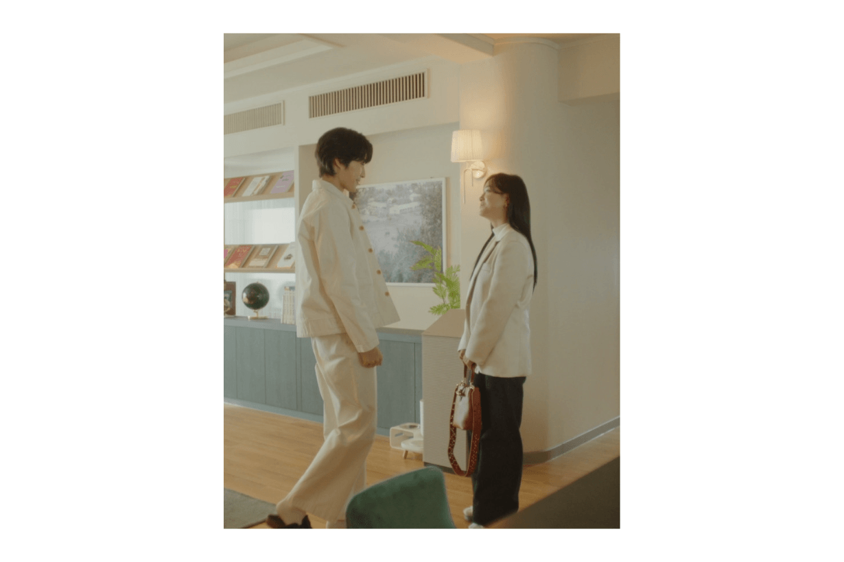 Brewing Love Kim Se Jeong Longchamp Roseau Handbags