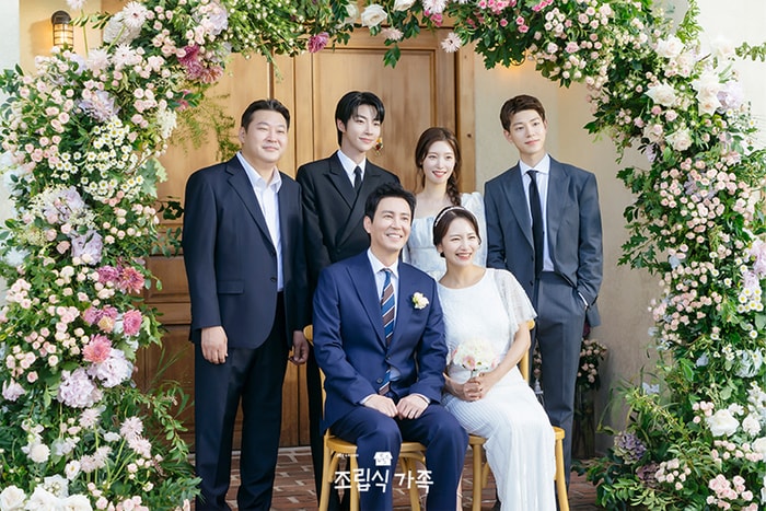 「只要把彼此當作家人,那就是真正的家人」:《重組家庭》對白很催淚,每一句都讓人反思