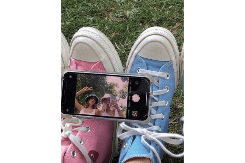 Sneaker Selfie Lifestyle Travel photography tips