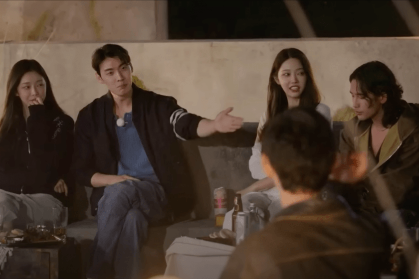 《單身即地獄4》熱烈討論話題:女生為追愛搞排擠小團體?一個營火晚會讓人看清楚許多人的真面目...