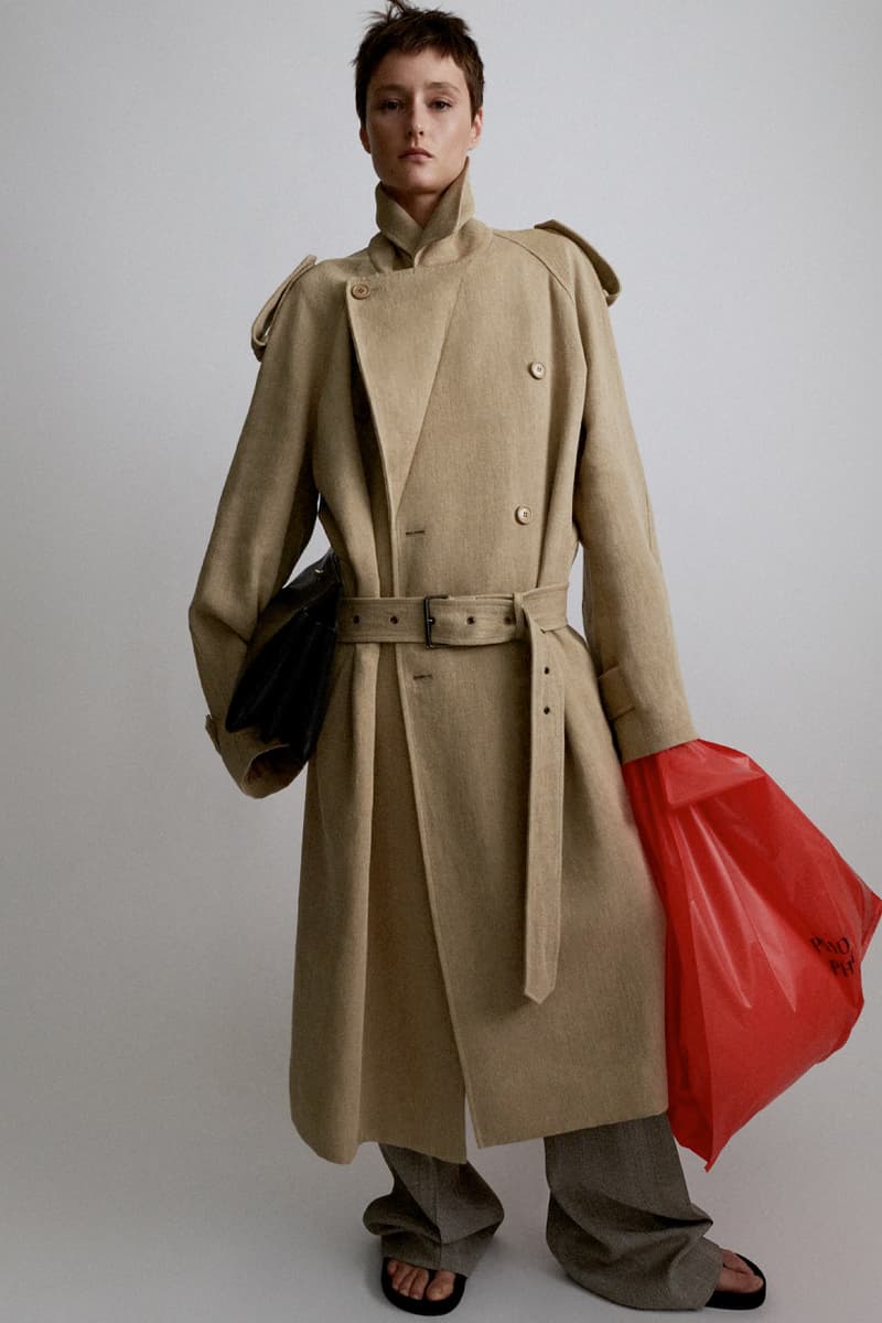 Phoebe Philo 全新系列「B」:總是懂女人愛的慵懶時髦,第一波才上架就開始斷碼!