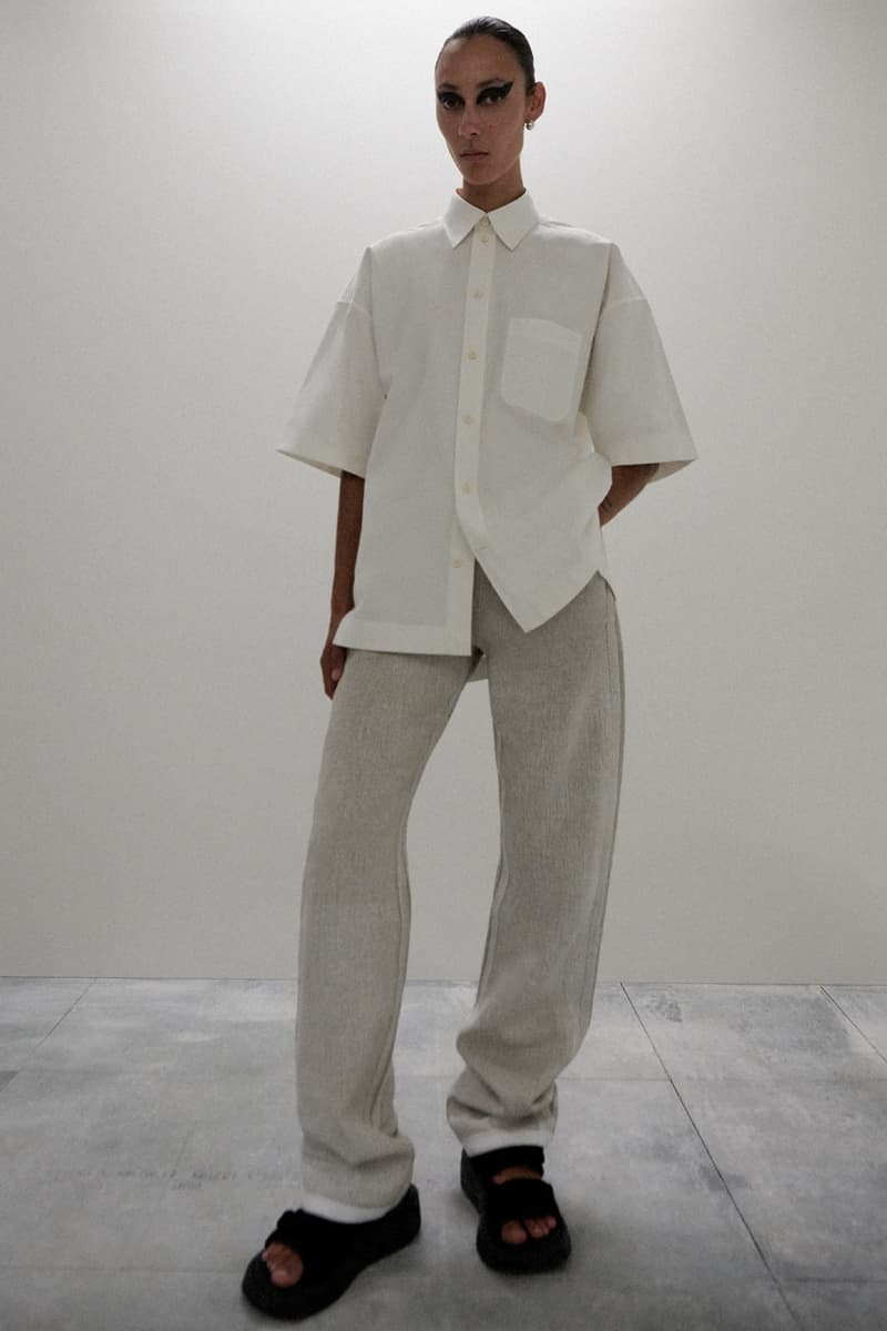 Phoebe Philo 全新系列「B」：總是懂女人愛的慵懶時髦，第一波才上架就開始斷碼！