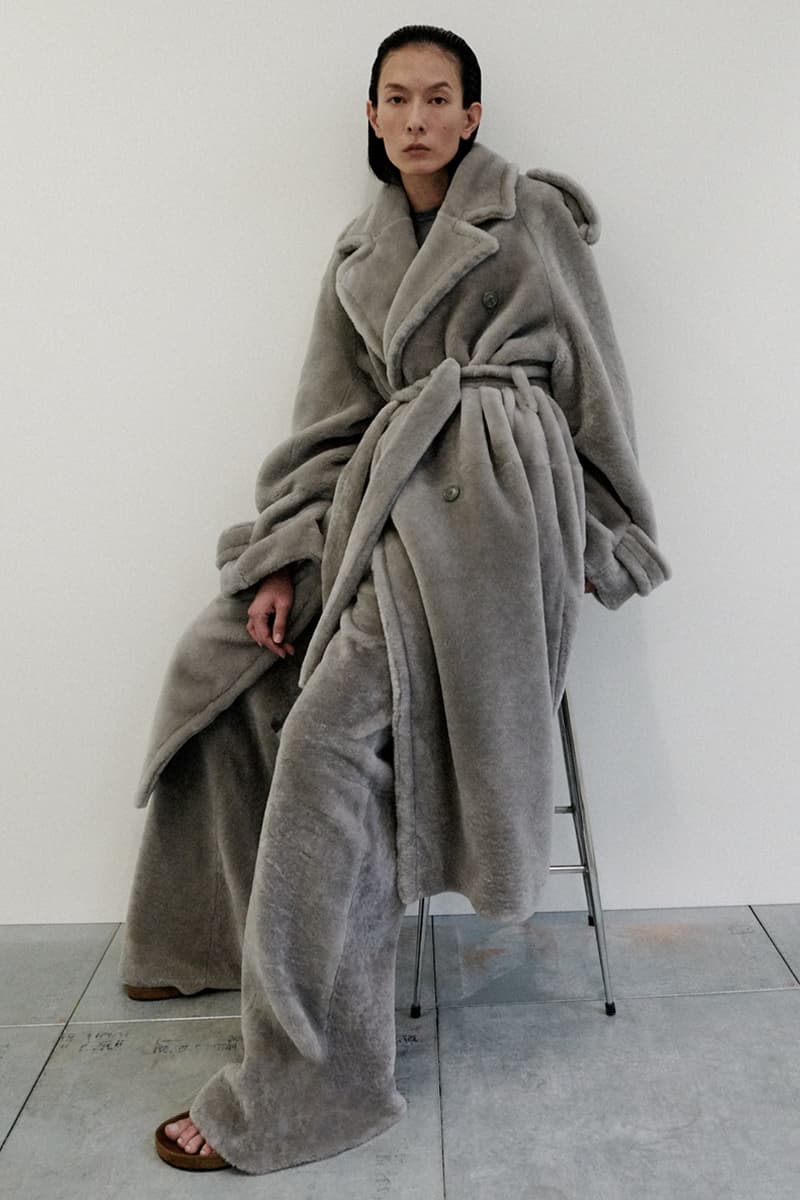 Phoebe Philo 全新系列「B」:總是懂女人愛的慵懶時髦,第一波才上架就開始斷碼!
