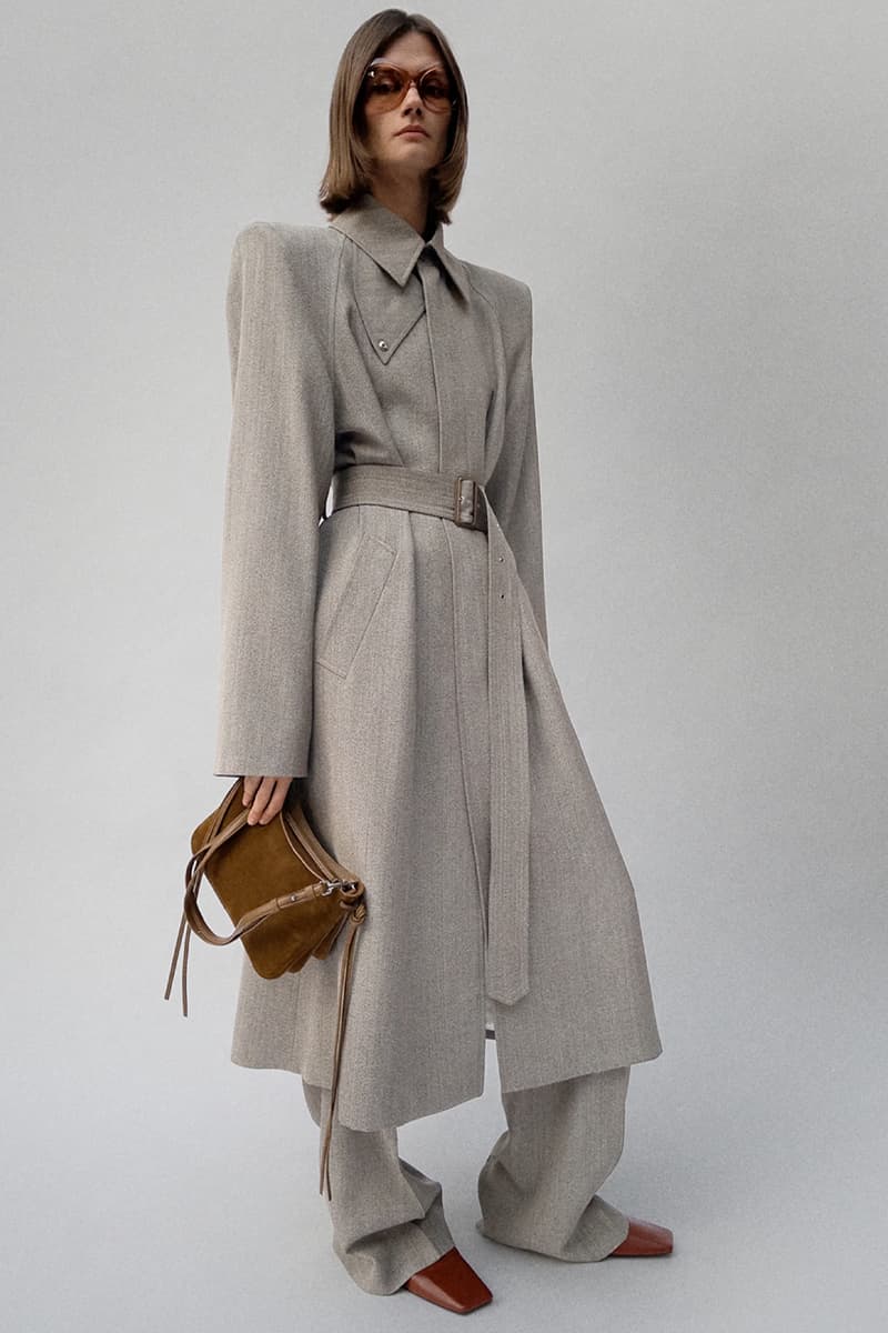 Phoebe Philo 全新系列「B」:總是懂女人愛的慵懶時髦,第一波才上架就開始斷碼!