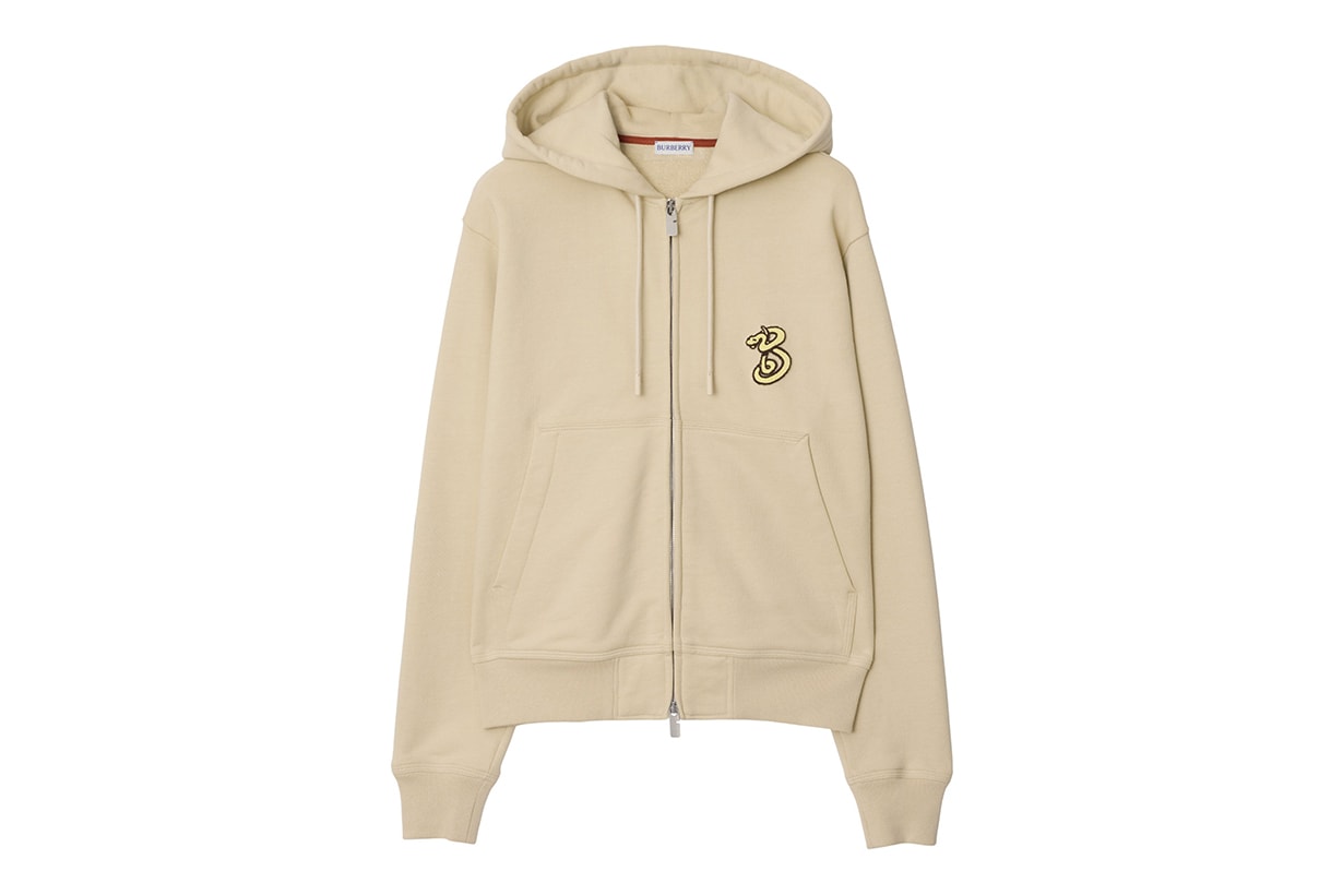 新年要有新衣服:跟上蛇年熱潮,推介 5 款以「蛇」元素為設計的單品