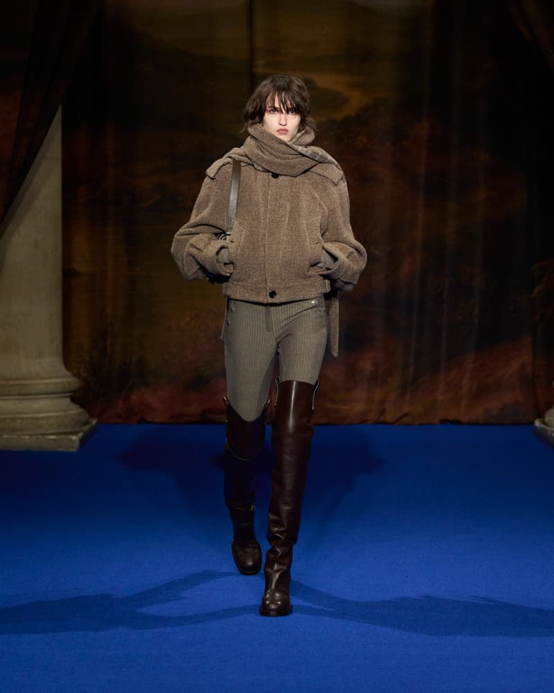 Burberry 2025 fall winter nyfw new york show runway online