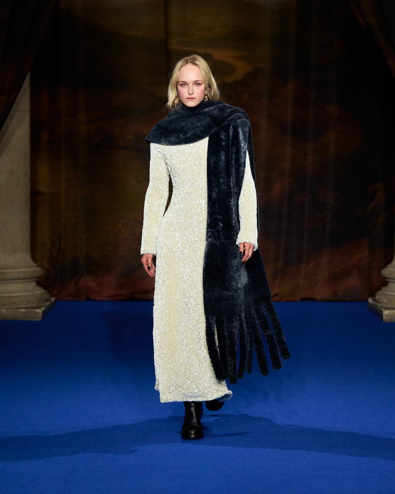 Burberry 2025 fall winter nyfw new york show runway online