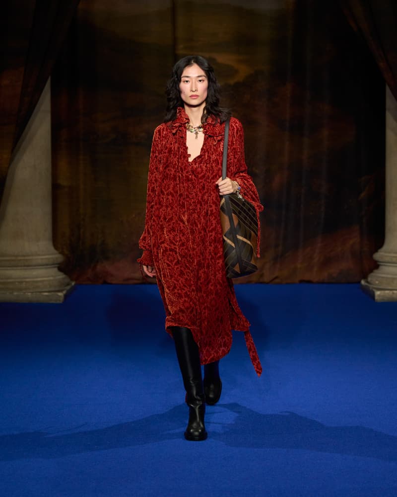 Burberry 2025 fall winter nyfw new york show runway online