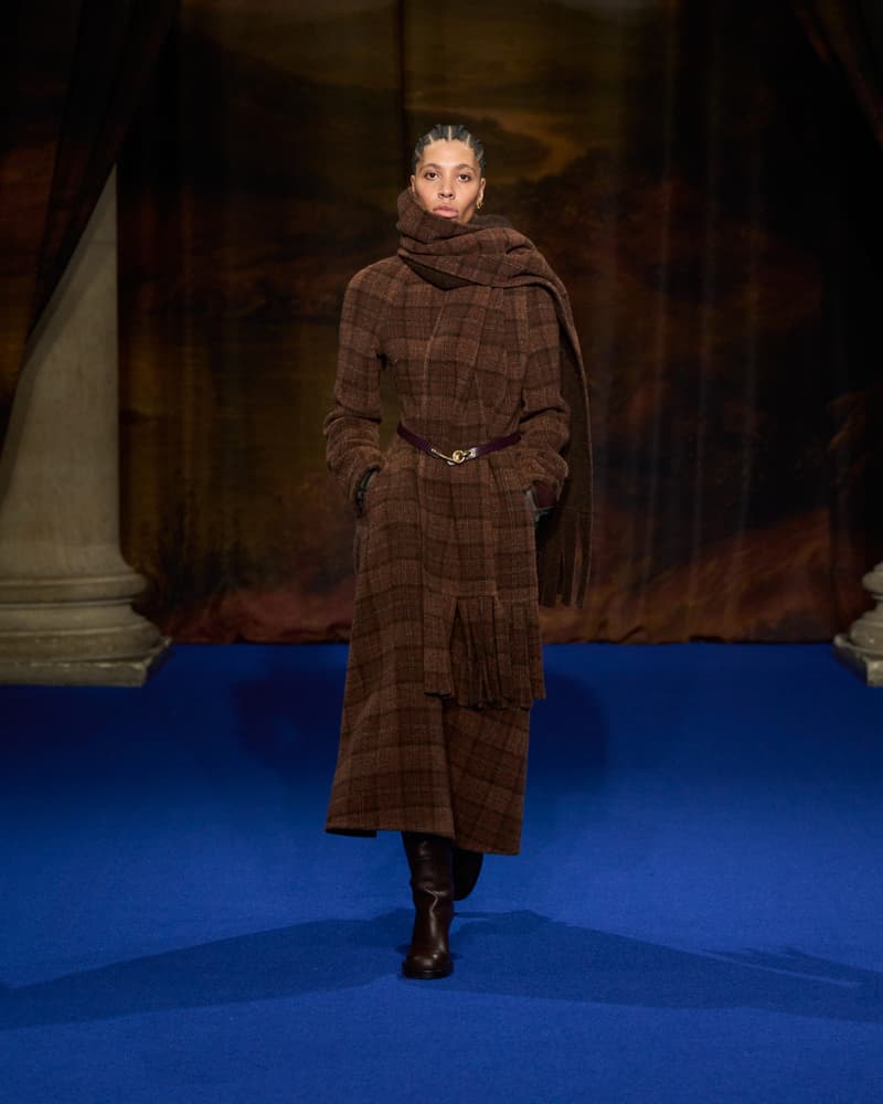 Burberry 2025 fall winter nyfw new york show runway online