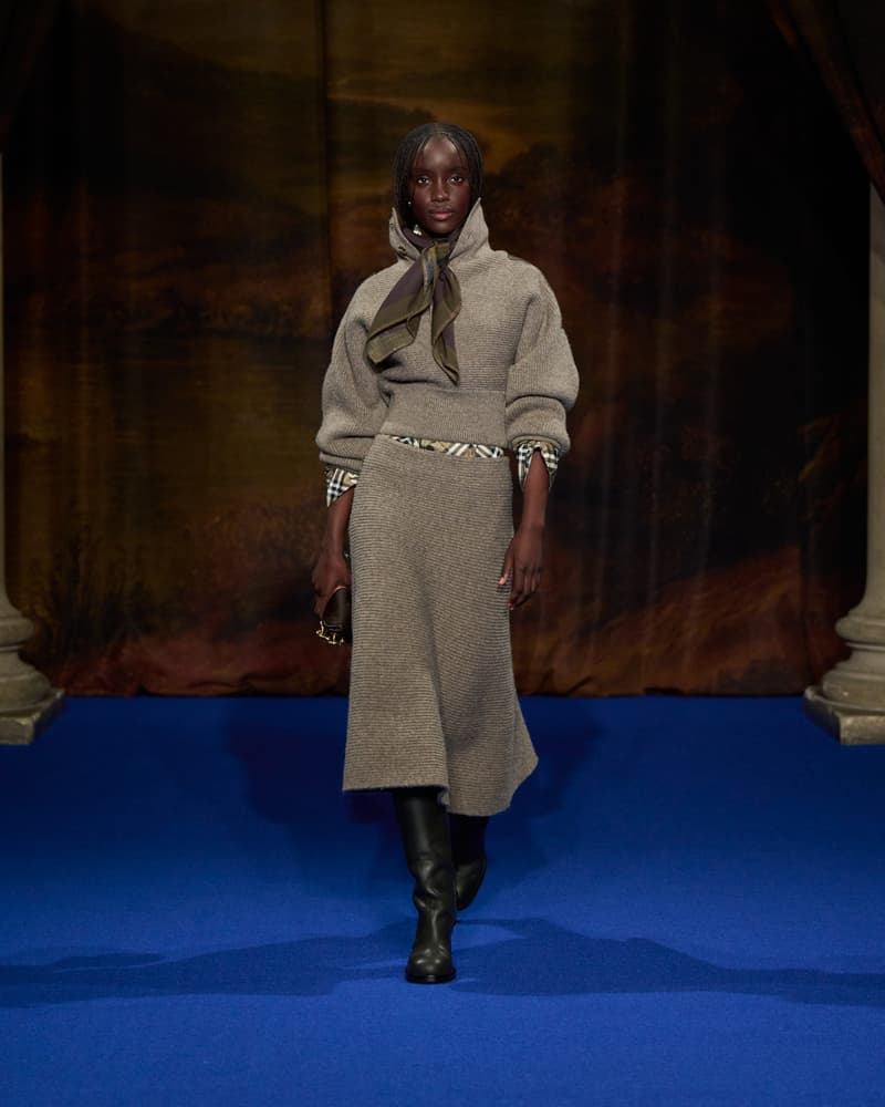 Burberry 2025 fall winter nyfw new york show runway online