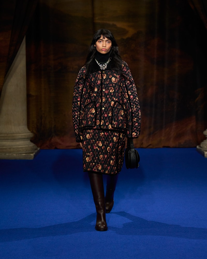 Burberry 2025 fall winter nyfw new york show runway online